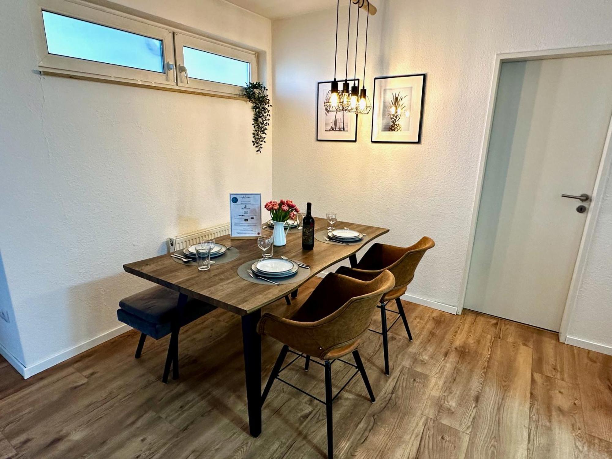 Geraeumiges 2R City-Apartment Uninaehe Mit Tv Streaming, Terrasse Магдебург Екстер'єр фото